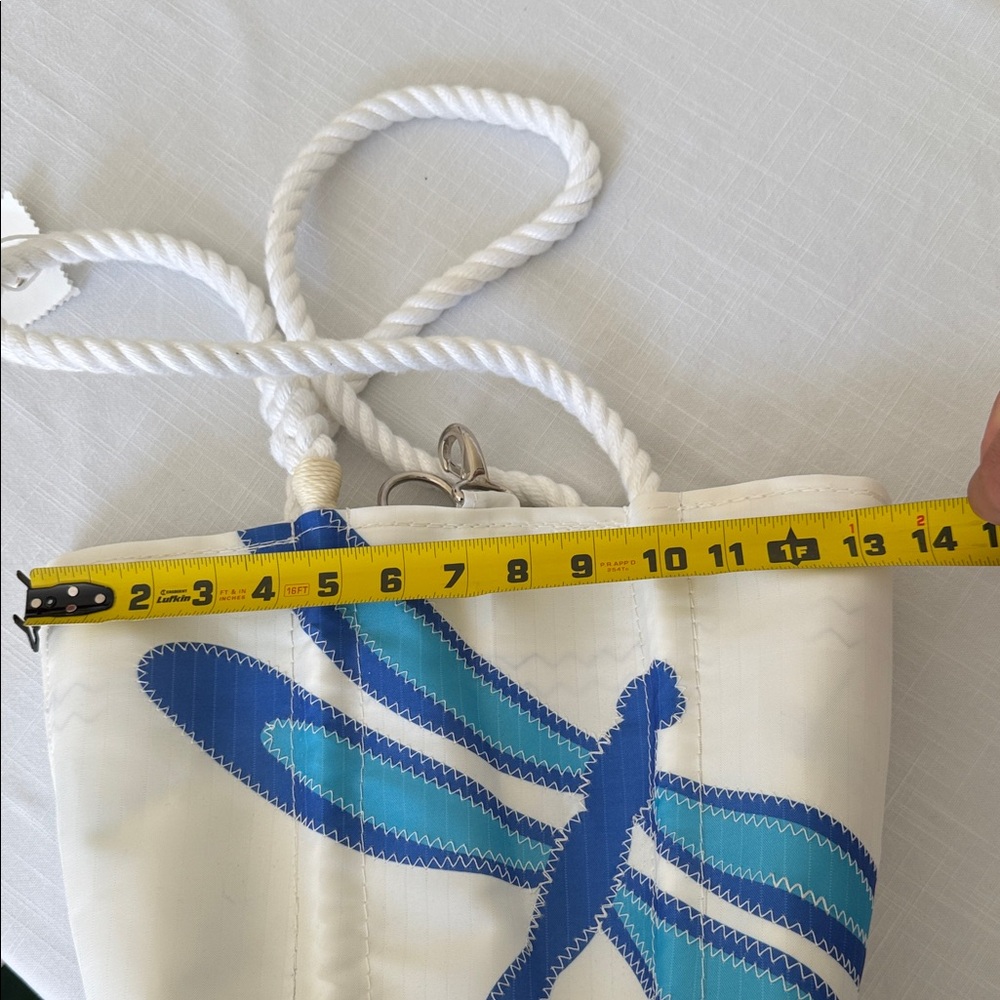 Sea Bags White & Blue Dragonfly Rope-Handle Tote - Picture 4 of 5